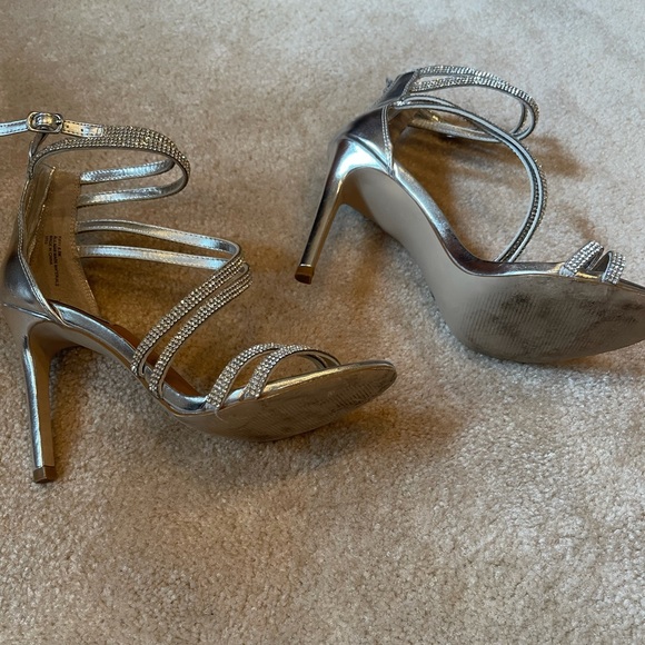 Steve Madden crystal heels - Picture 2 of 6